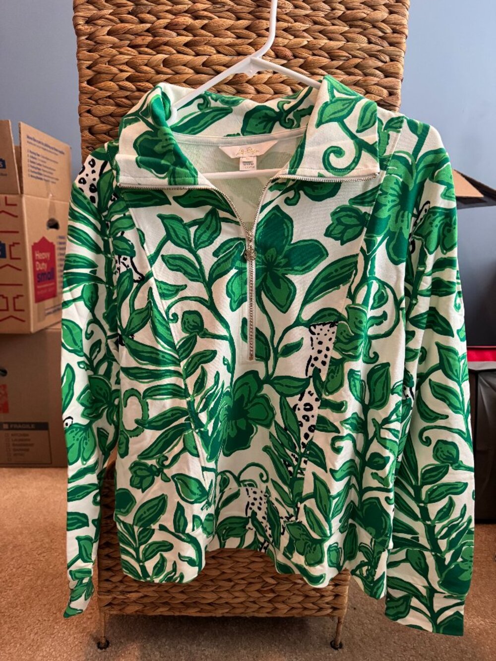 Lilly Pulitzer, UPF 50+ Eleni Pullover, Fiddle Leaf Green, Size Medium